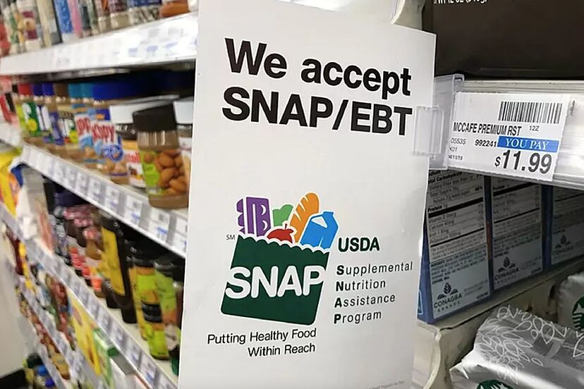 SNAP Benefits at Risk in November Amid Ongoing Federal Shutdown, DHS Warns
