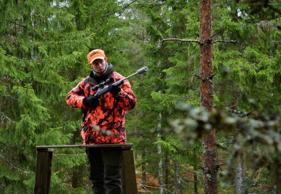 Arkansas Modern Gun Deer Season Opens Nov. 8 with High Hunter Turnout Expected