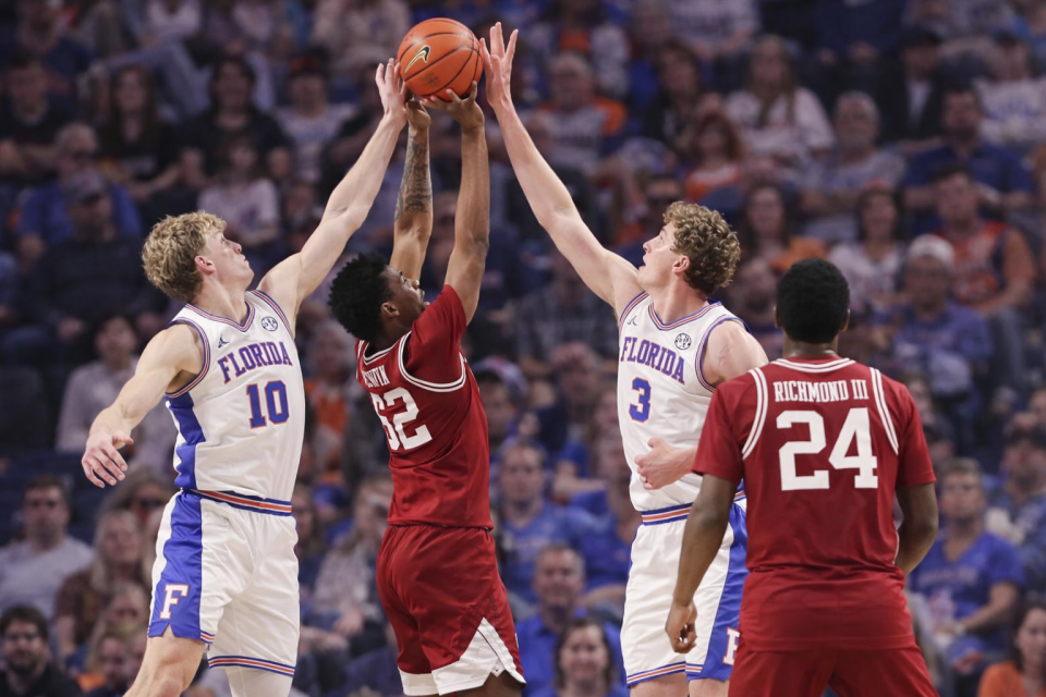 No. 20 Arkansas Razorbacks Fall 111-77 to No. 7 Florida in Gainesville